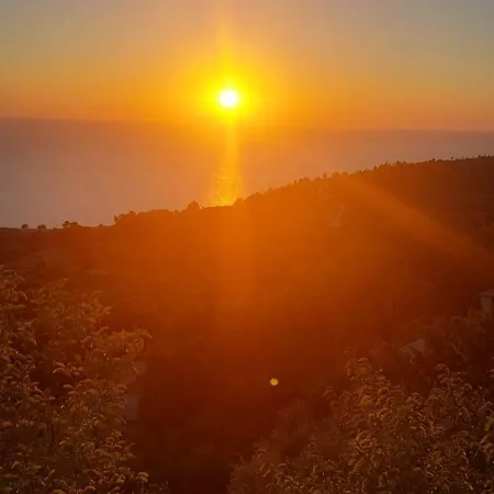 Sunset Bella Vista דירה Athánion